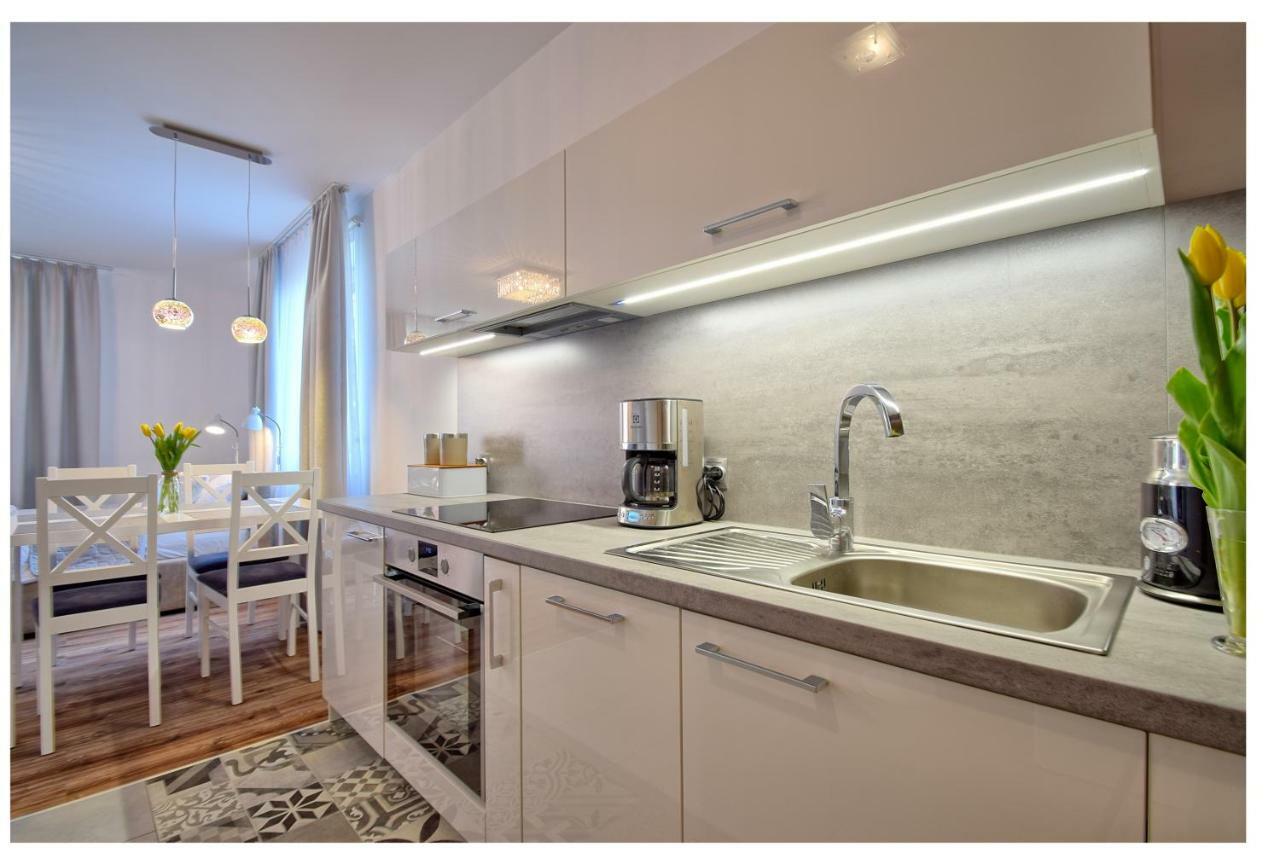 Blizej Morza 16 Premium Apartment Kolobrzeg Luaran gambar